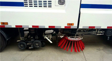 扫路车与洗扫车的区别及使用原理