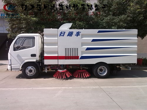 8吨路面清扫车、电动扫路车及防撞缓冲车价格详解与选购指南
